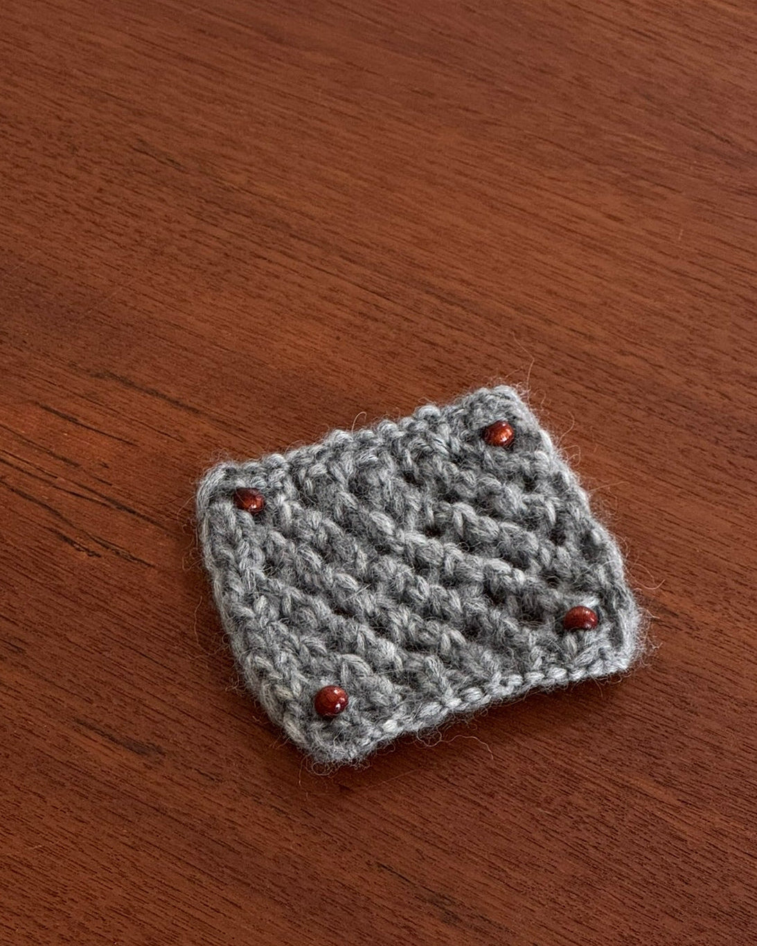 beaded coaster [ fog ]