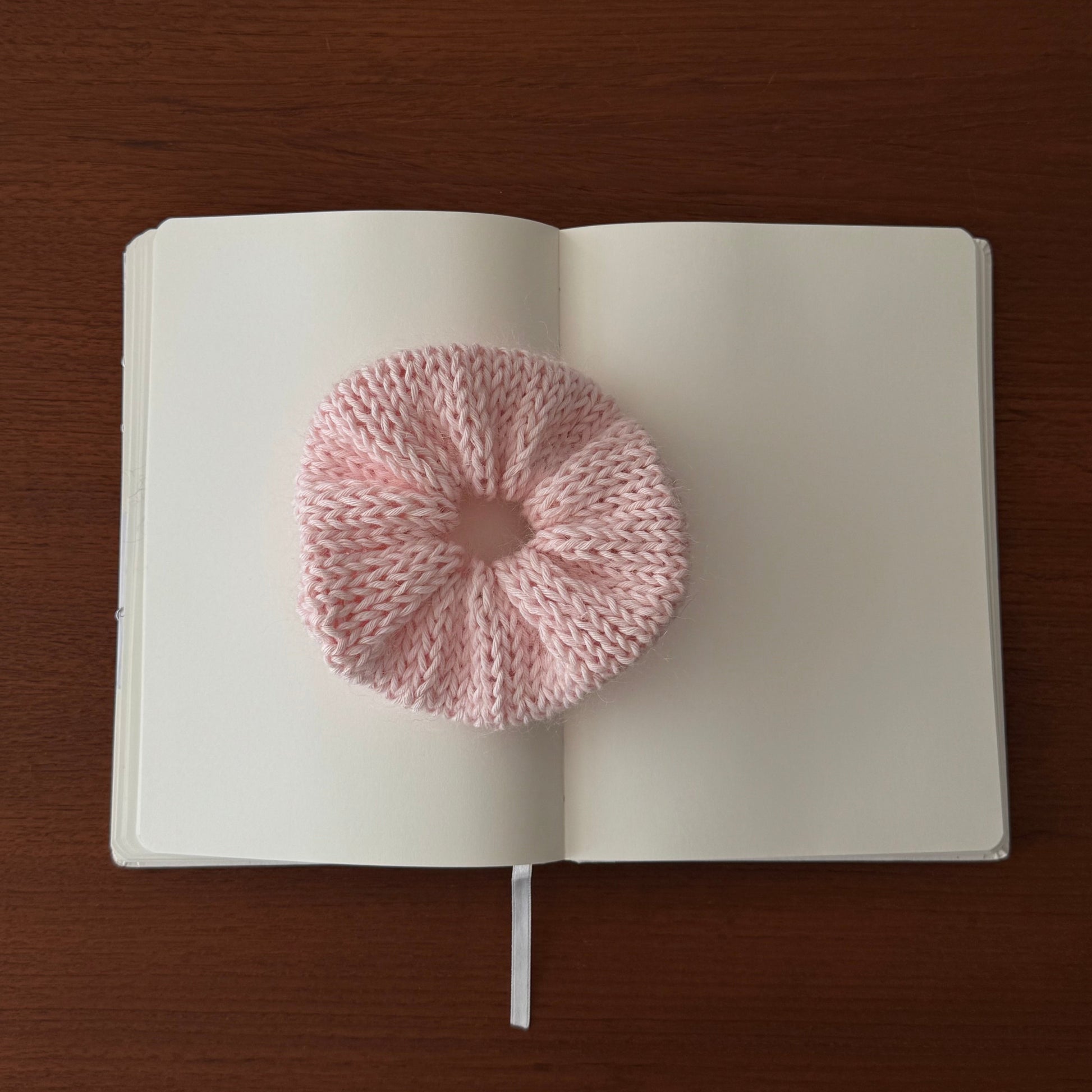 cotton scrunchie