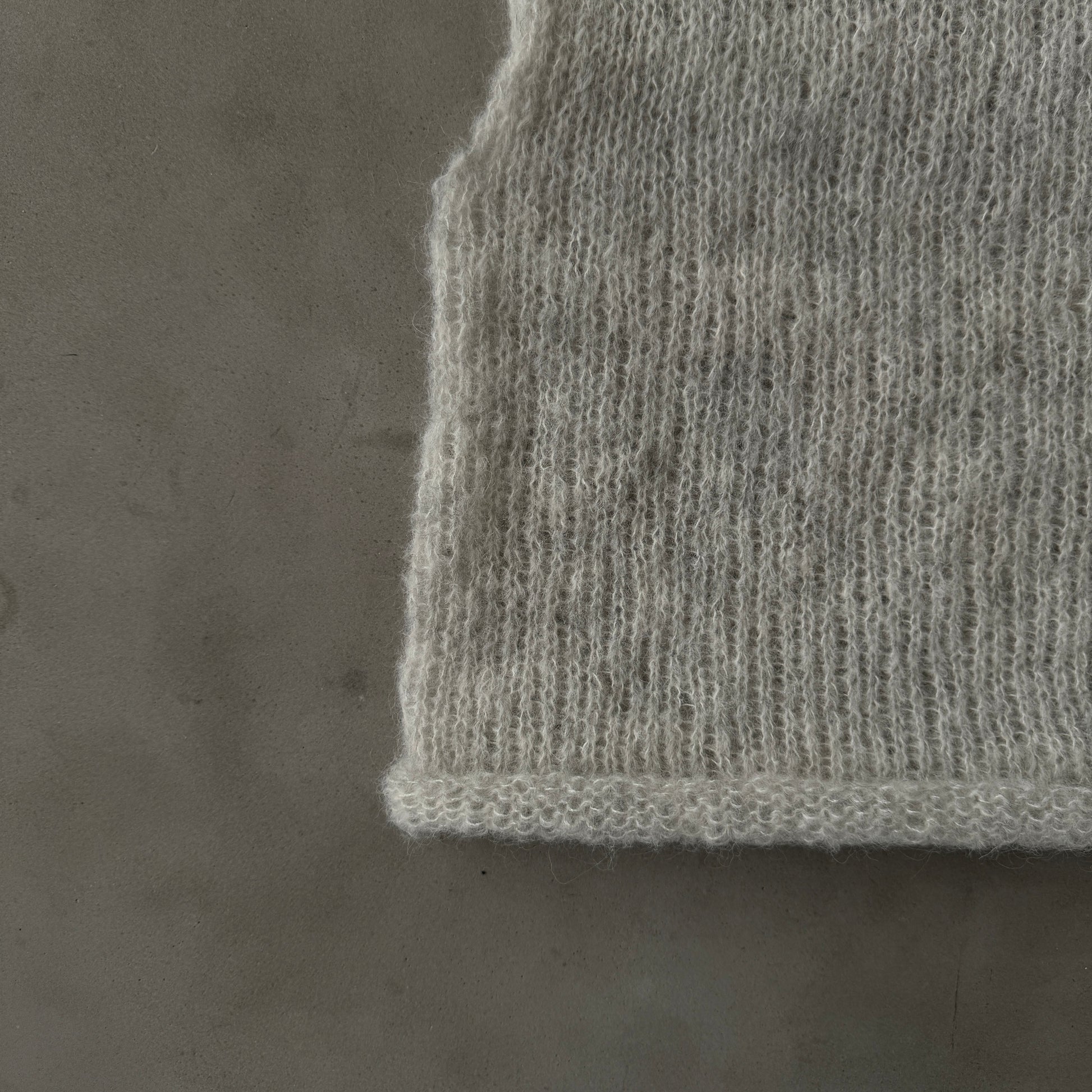 the pearl vest: cloud grey